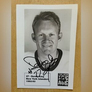 Derek King 5” x 7” black & white photo with Autograph 1992-93 New York Islanders